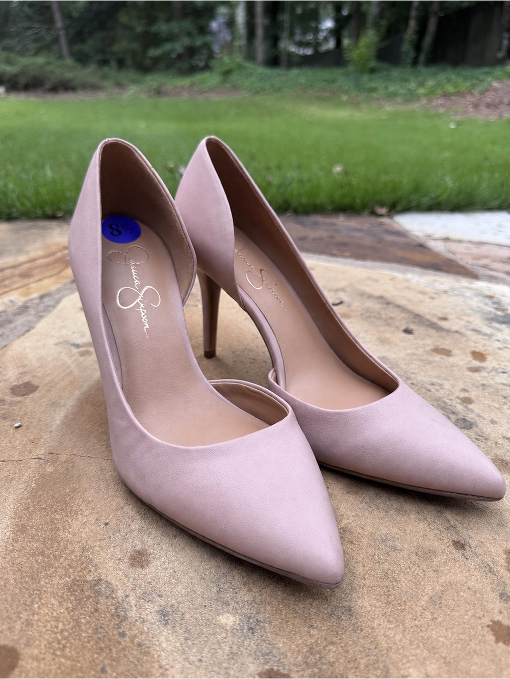 Jessica Simpson Women's Classic Pointed Toe Pumps in Blush